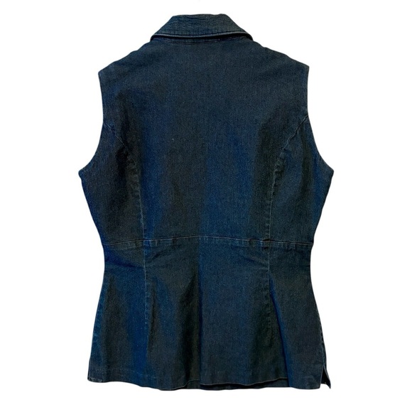 Halogen Denim Sleeveless Top & Skirt with Zipper Accent, Womens size Medium & 8 - Picture 6 of 11